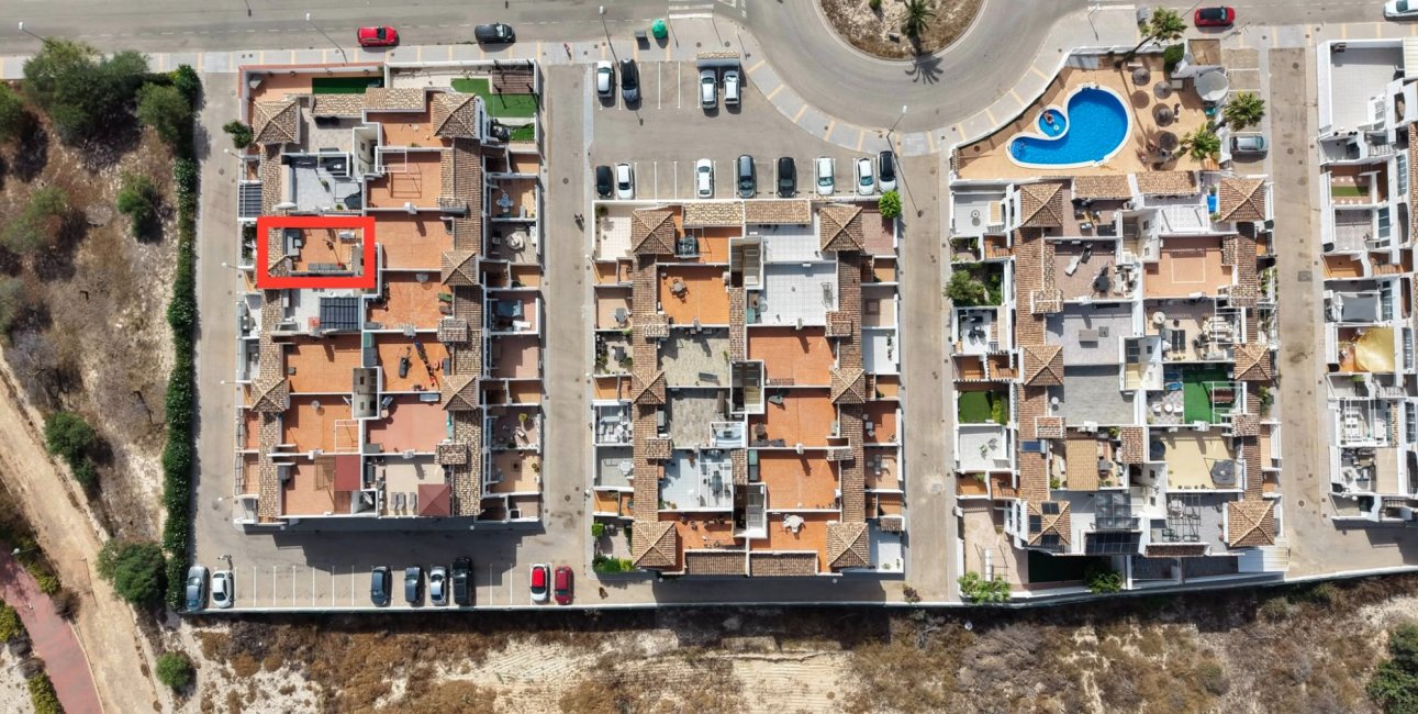 Resale - Apartment / flat -
Los Montesinos - Entre Naranjos / Vistabella Golf