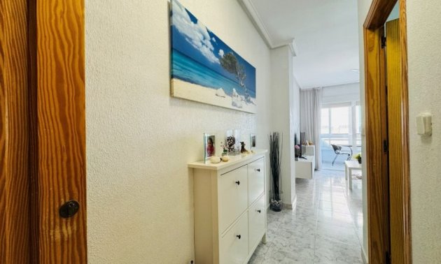 Resale - Apartment / flat -
Torrevieja - Torrevista Playa