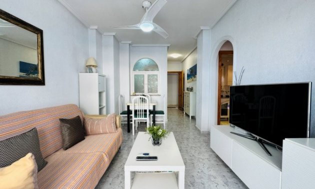 Resale - Apartment / flat -
Torrevieja - Torrevista Playa