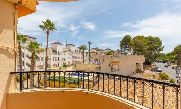 Resale - Apartment / flat -
Orihuela Costa - Villamartin