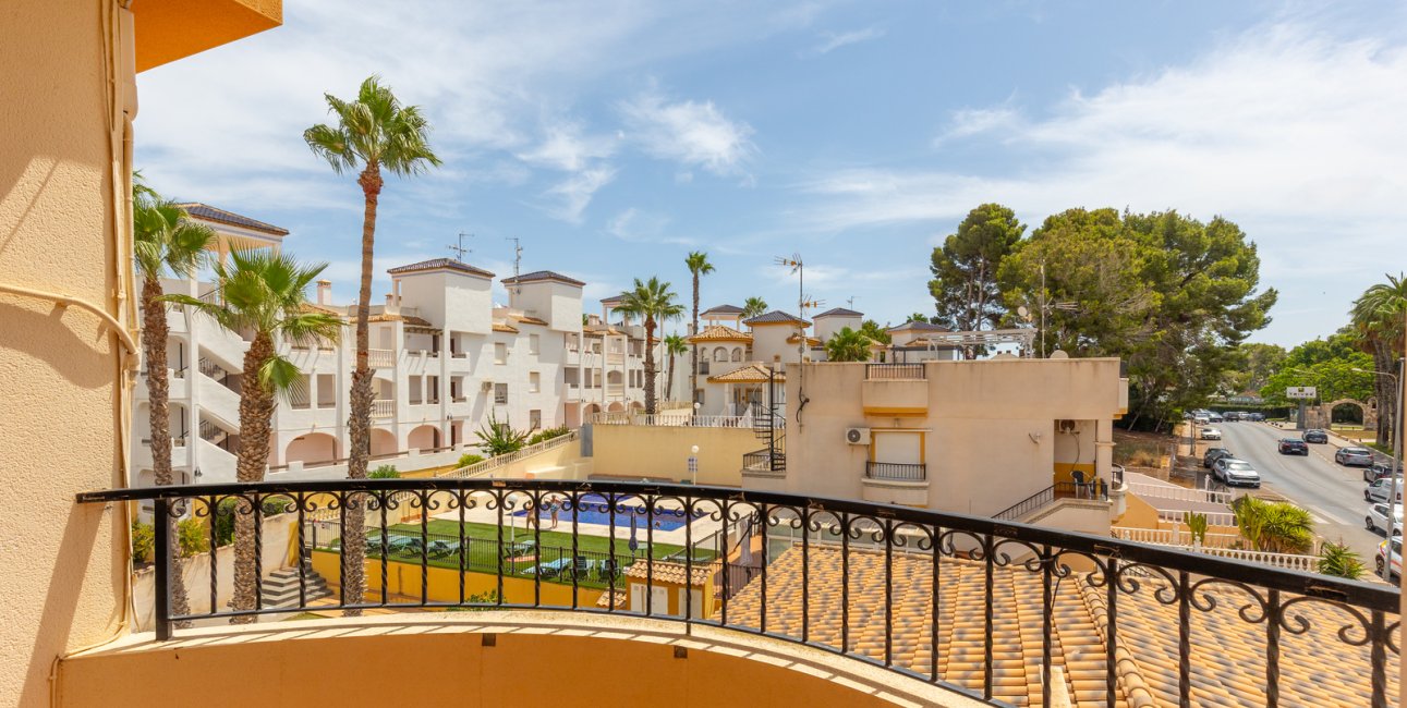 Reventa - Apartamento / piso -
Orihuela - Villamartin