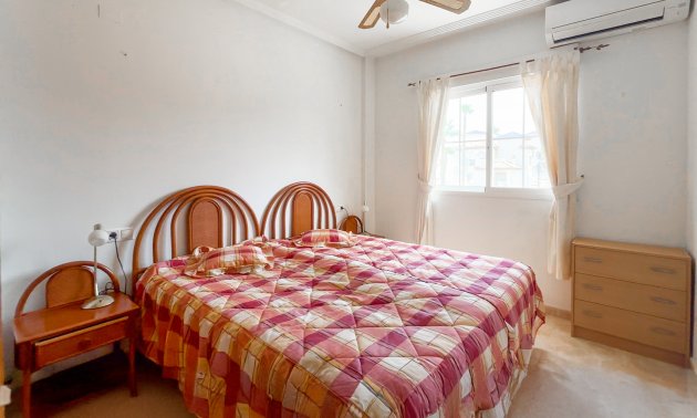 Reventa - Apartamento / piso -
Orihuela - Villamartin