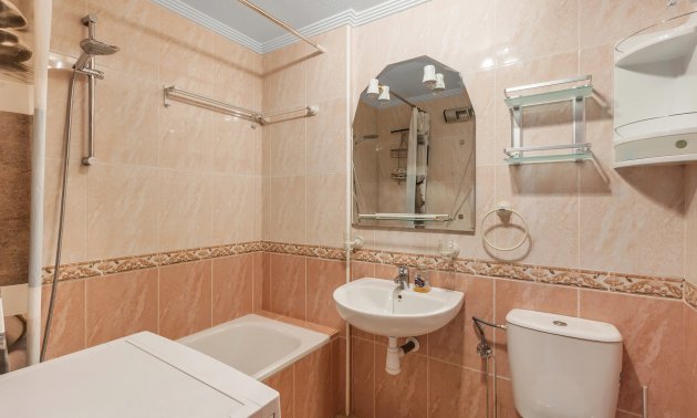 Reventa - Apartamento / piso -
Orihuela - Villamartin
