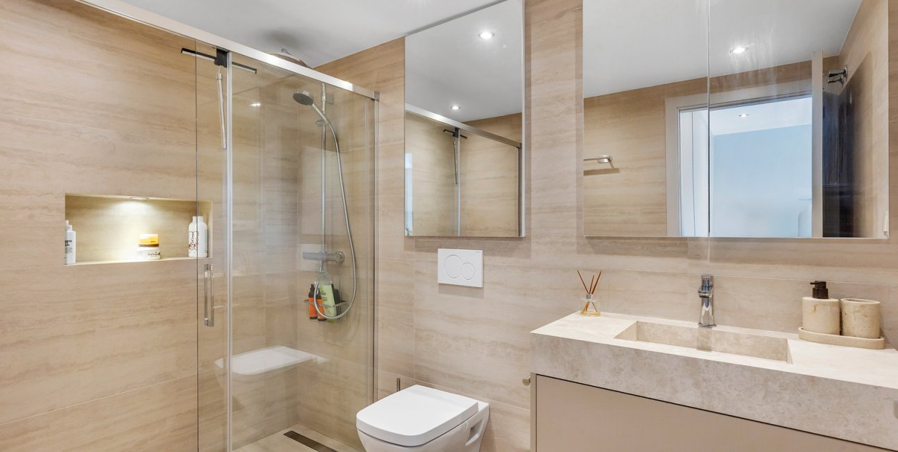 Resale - Apartment / flat -
Torrevieja - Punta prima