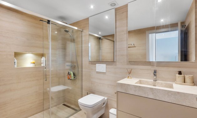 Resale - Apartment / flat -
Torrevieja - Punta prima