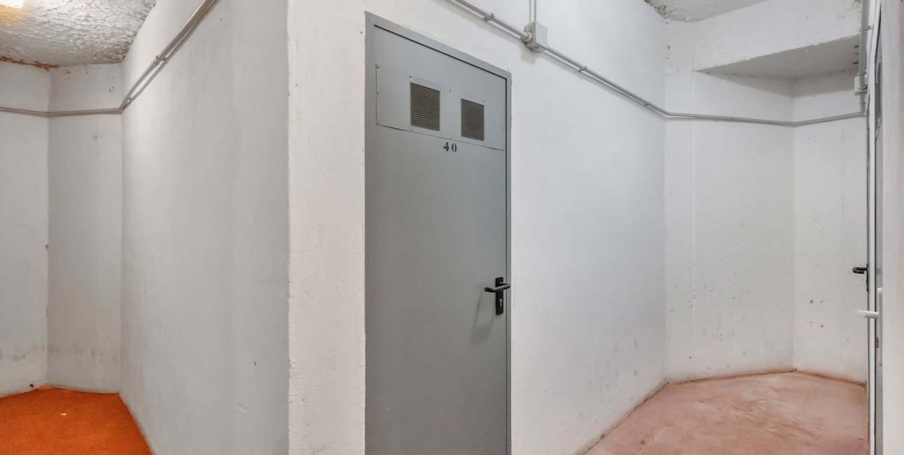Resale - Apartment / flat -
Torrevieja - Punta prima