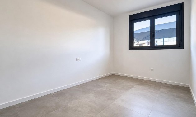 Rynek wtórny - Mieszkanie  -
Dehesa de campoamor - Campoamor