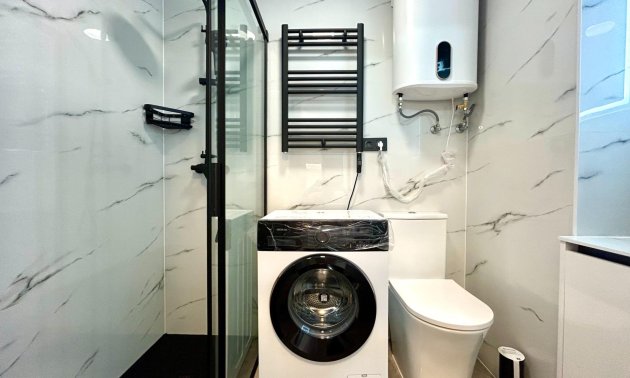 Resale - Apartment / flat -
Torrevieja - Punta prima