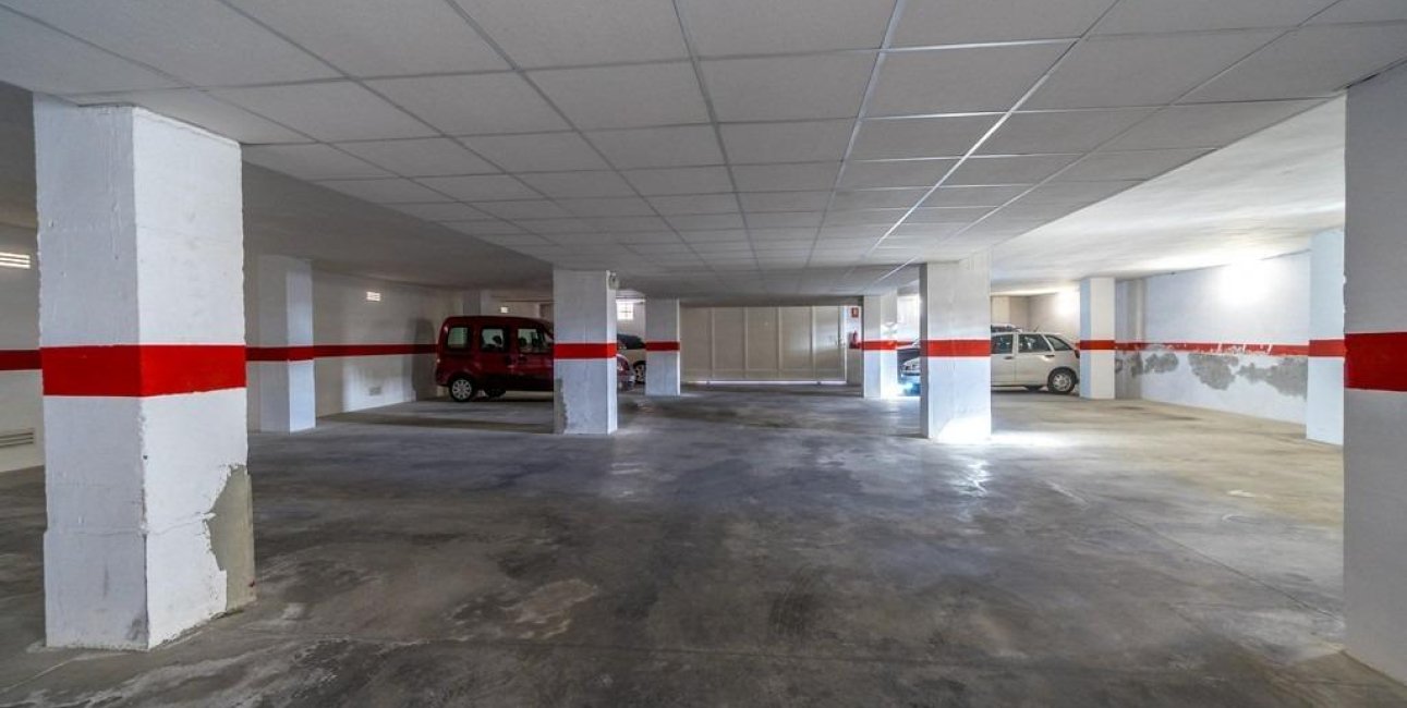Resale - Apartment / flat -
Torrevieja - Punta prima