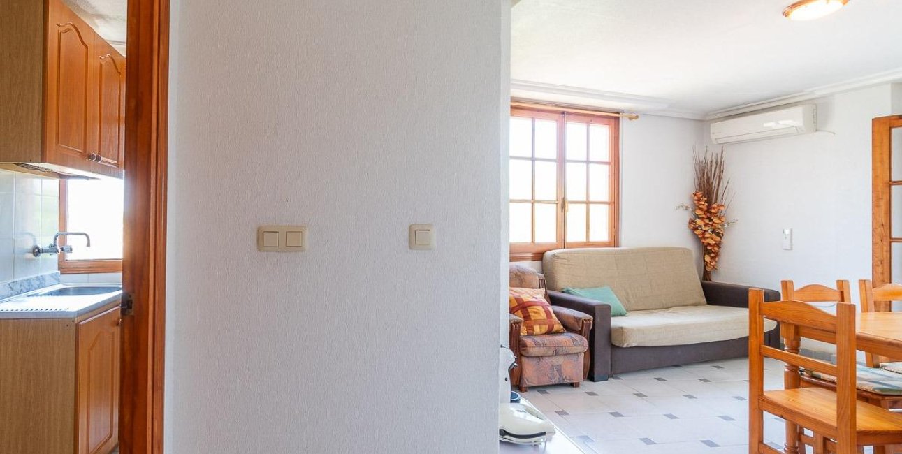 Resale - Apartment / flat -
Torrevieja - La Mata