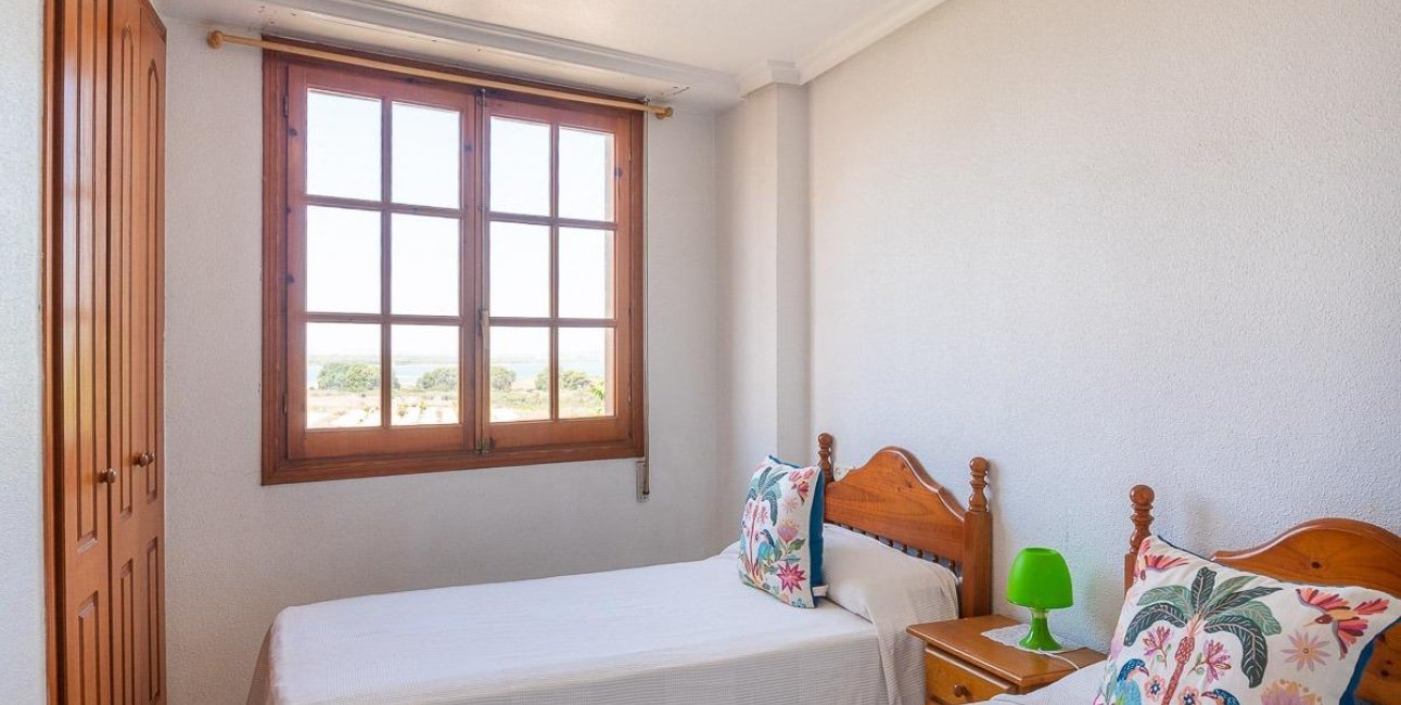 Resale - Apartment / flat -
Torrevieja - La Mata