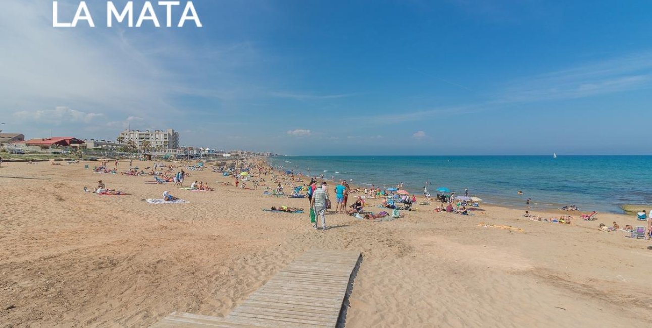 Resale - Apartment / flat -
Torrevieja - La Mata