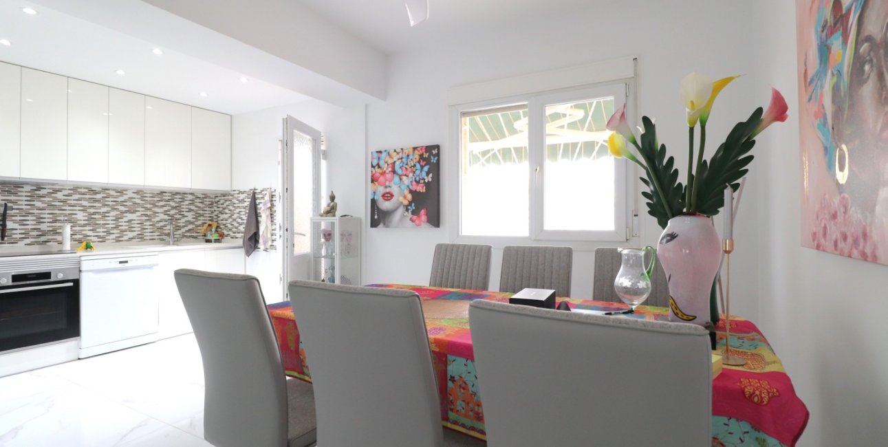 Resale - Townhouse -
Benijofar - Monte Azul