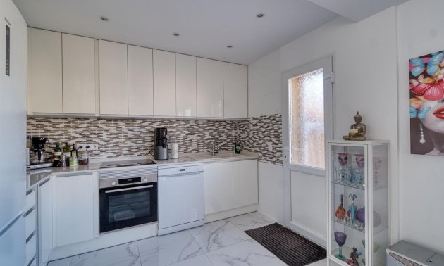Resale - Townhouse -
Benijofar - Monte Azul