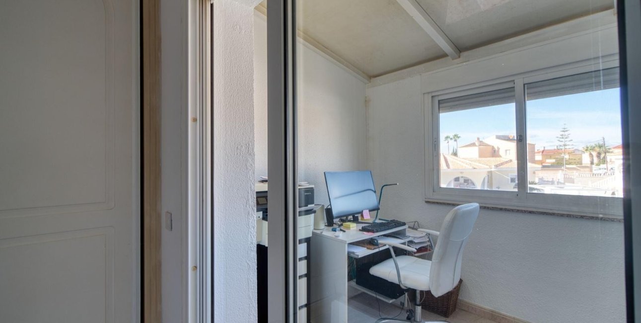 Resale - Townhouse -
Benijofar - Monte Azul