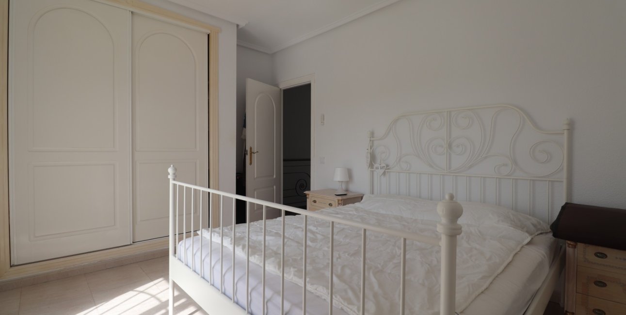 Resale - Townhouse -
Benijofar - Monte Azul