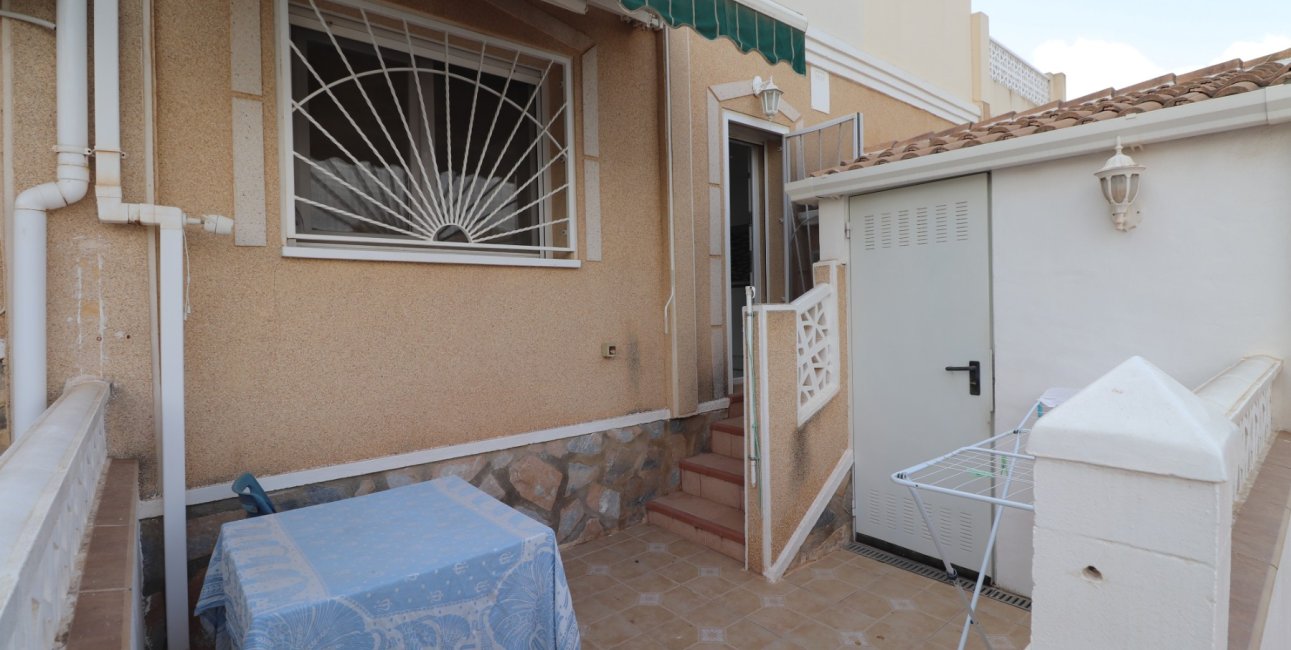 Resale - Townhouse -
Benijofar - Monte Azul