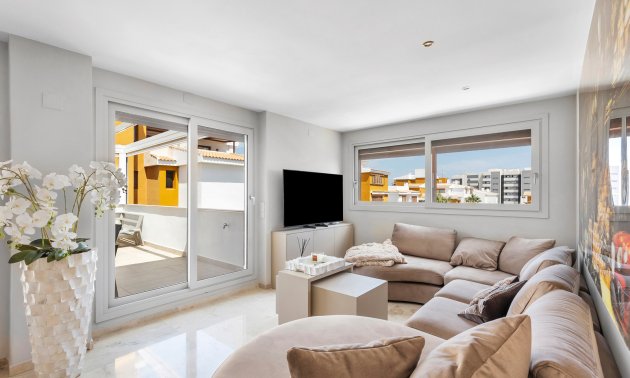 Resale - Apartment / flat -
Orihuela Costa - Punta Prima