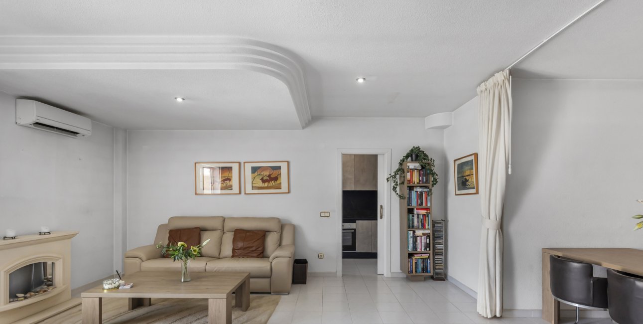 Resale - Apartment / flat -
Guardamar del Segura - Campomar