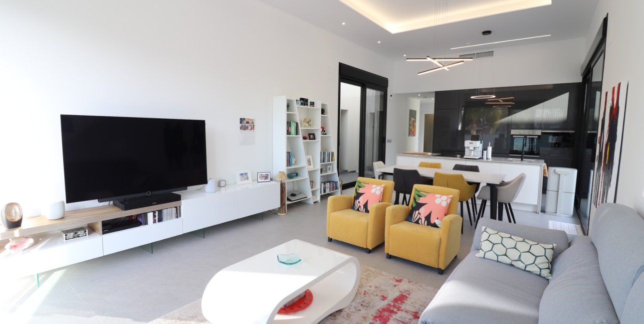 Reventa - Villa -
Formentera del Segura - Fincas de La Vega