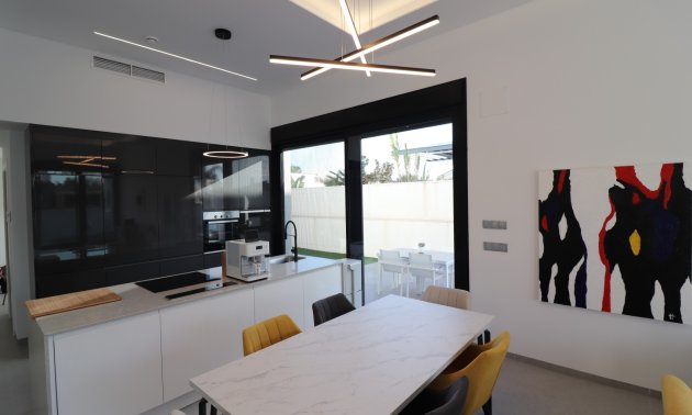 Reventa - Villa -
Formentera del Segura - Fincas de La Vega