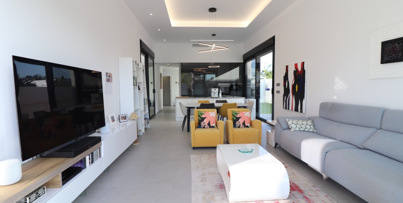 Reventa - Villa -
Formentera del Segura - Fincas de La Vega