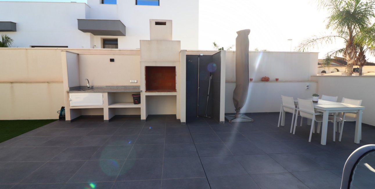 Reventa - Villa -
Formentera del Segura - Fincas de La Vega