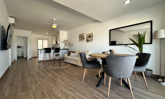Resale - Bungalow -
Ciudad Quesada - Altos de Quesada
