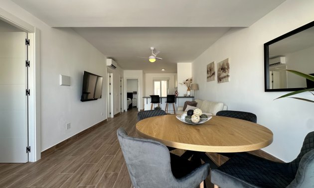 Resale - Bungalow -
Ciudad Quesada - Altos de Quesada