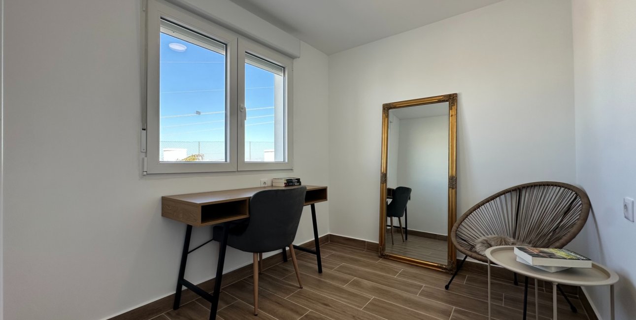 Resale - Bungalow -
Ciudad Quesada - Altos de Quesada