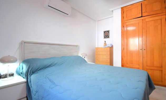 Resale - Apartment / flat -
Orihuela Costa - Playa Flamenca