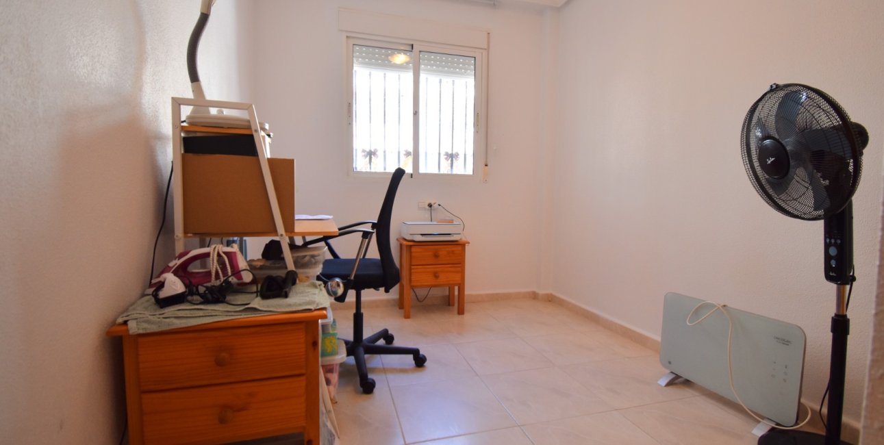 Resale - Apartment / flat -
Orihuela Costa - Playa Flamenca