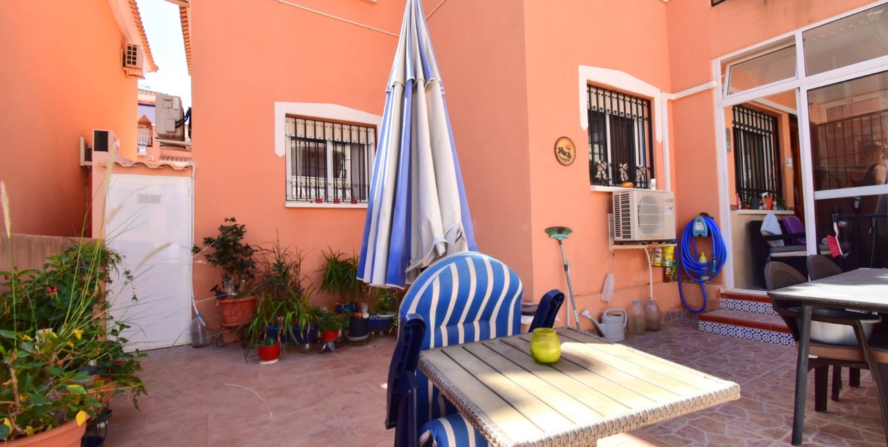 Resale - Apartment / flat -
Orihuela Costa - Playa Flamenca