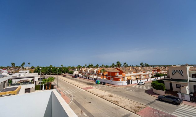 Rynek wtórny - Willa -
Ciudad Quesada - Doña Pepa