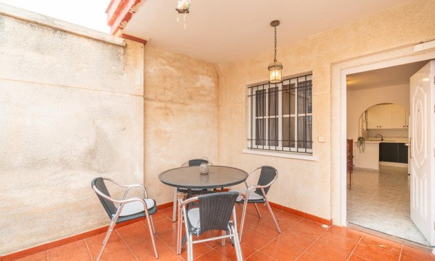 Long Term Rental - Apartment / flat -
Orihuela Costa - Playa Flamenca
