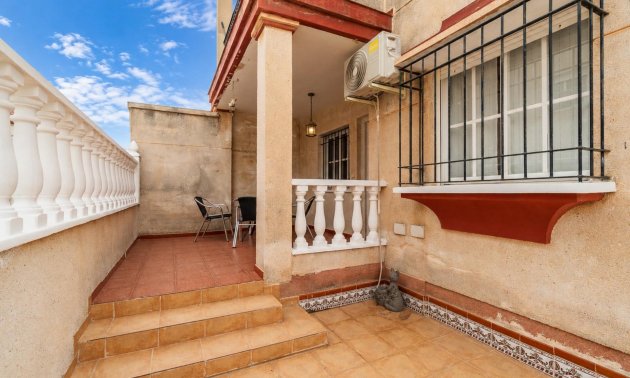 Long Term Rental - Apartment / flat -
Orihuela Costa - Playa Flamenca