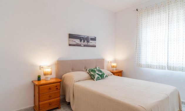 Long Term Rental - Apartment / flat -
Orihuela Costa - Playa Flamenca