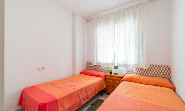 Long Term Rental - Apartment / flat -
Orihuela Costa - Playa Flamenca
