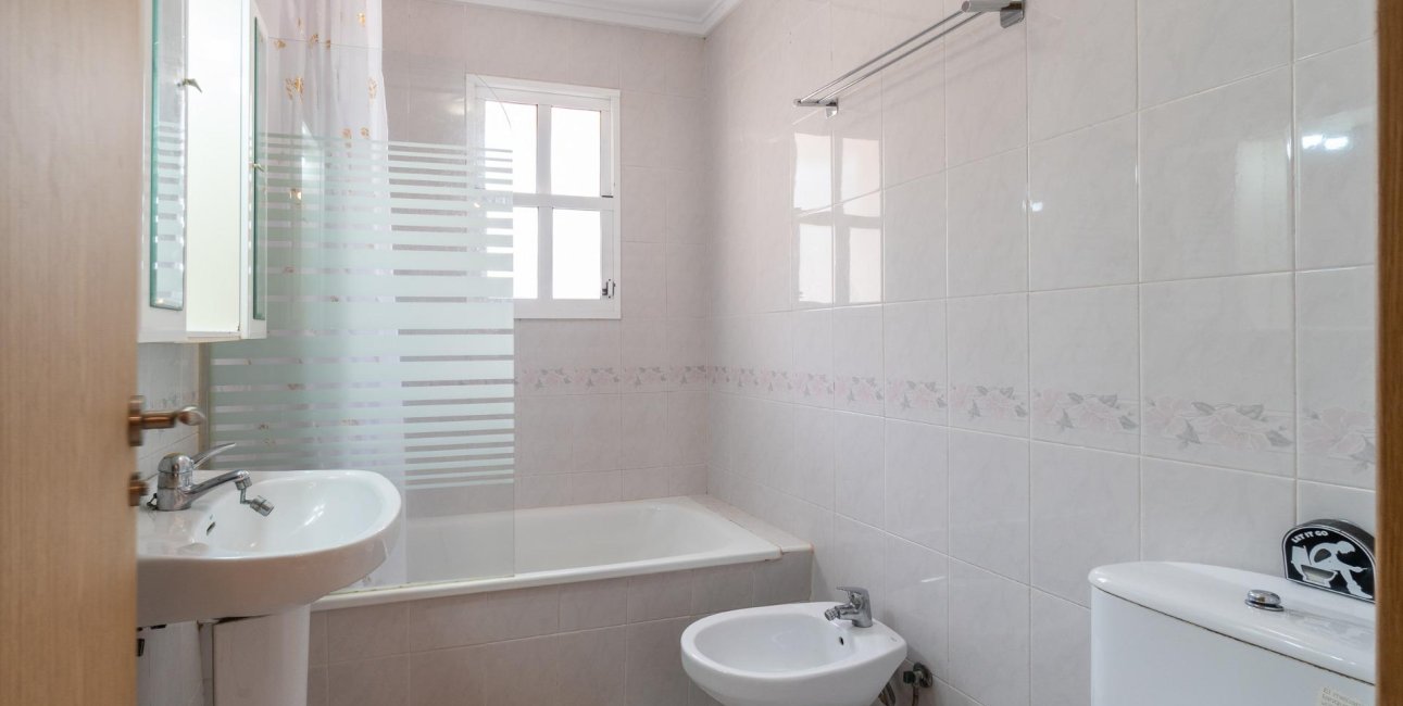 Long Term Rental - Apartment / flat -
Orihuela Costa - Playa Flamenca