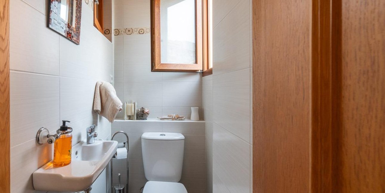 Reventa - Apartamento / piso -
Torrevieja - Playa de los Naufragos