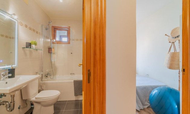Reventa - Apartamento / piso -
Torrevieja - Playa de los Naufragos