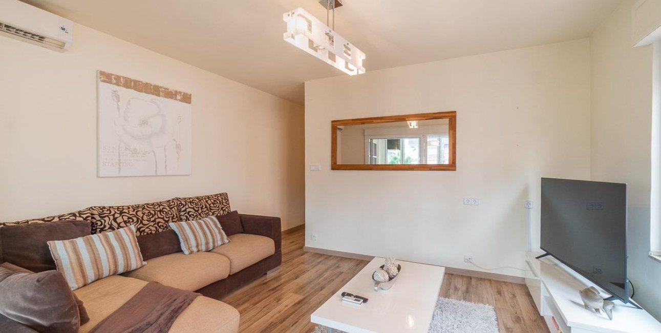 Reventa - Apartamento / piso -
Torrevieja - Playa de los Naufragos