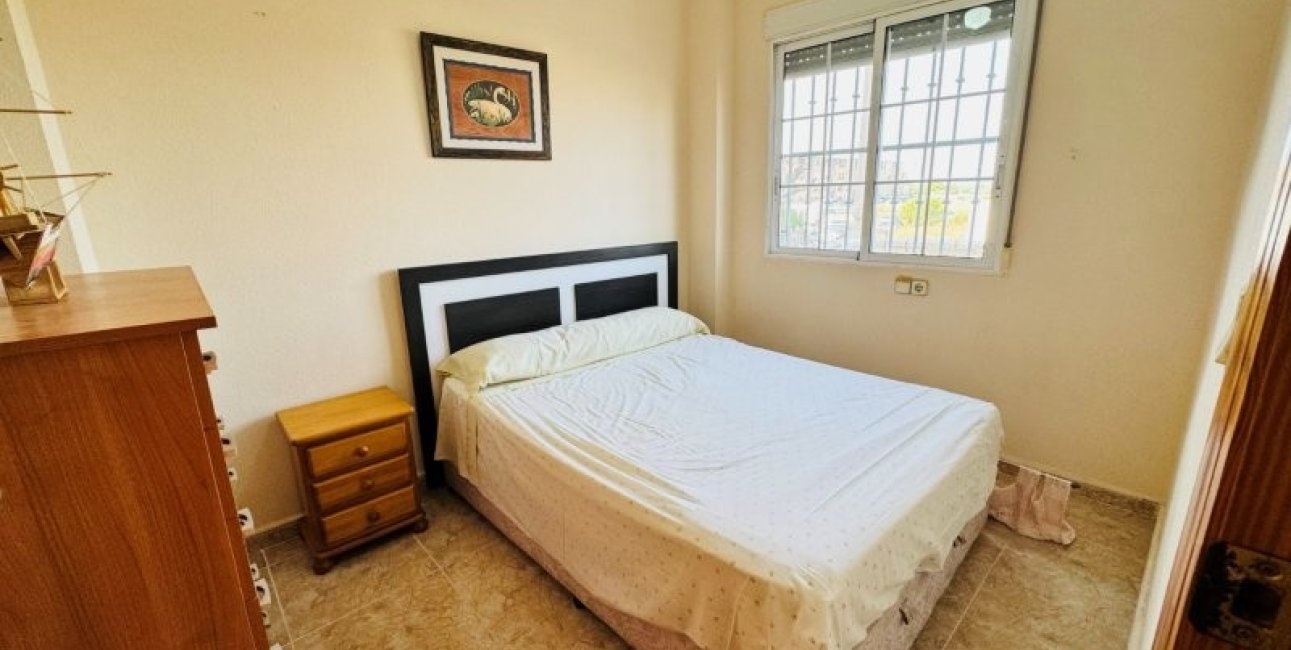 Resale - Apartment / flat -
Torrevieja - Torrevista Playa