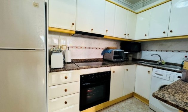 Resale - Apartment / flat -
Torrevieja - Torrevista Playa
