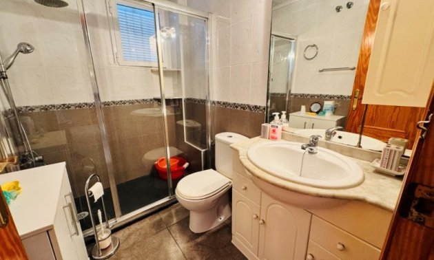 Resale - Apartment / flat -
Torrevieja - Torrevista Playa