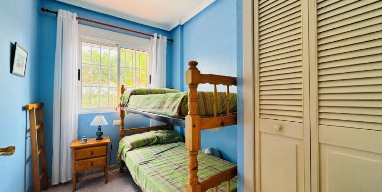 Reventa - Apartamento / piso -
Torrevieja - Pinada Beach II