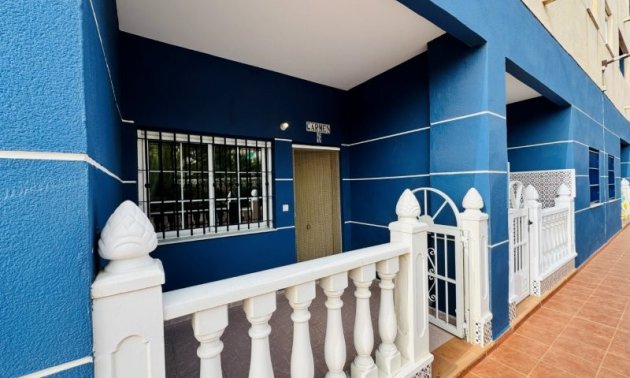 Reventa - Apartamento / piso -
Torrevieja - Pinada Beach II