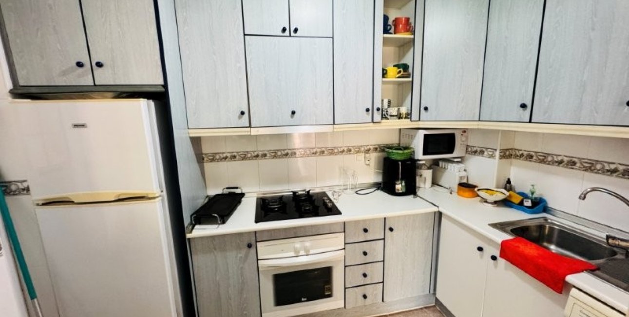 Reventa - Apartamento / piso -
Torrevieja - Pinada Beach II