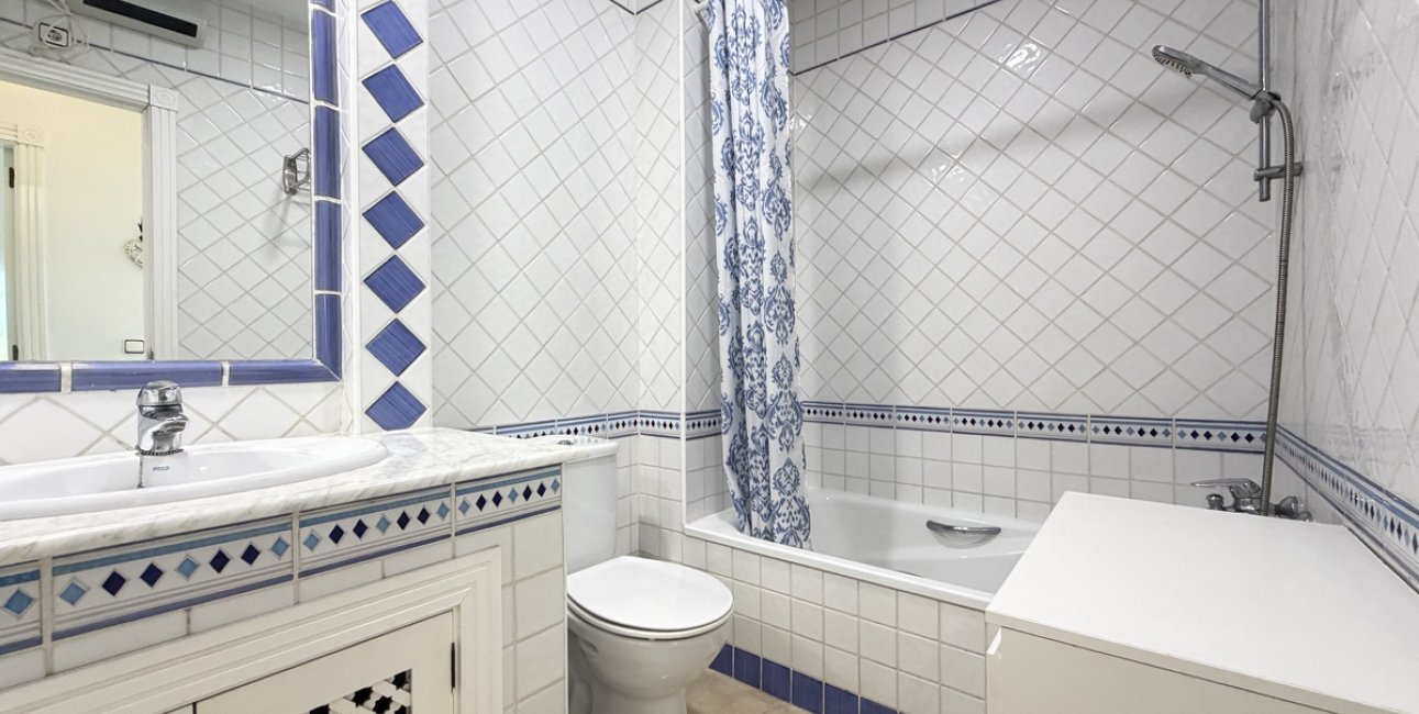Resale - Apartment / flat -
Orihuela Costa - Las Ramblas