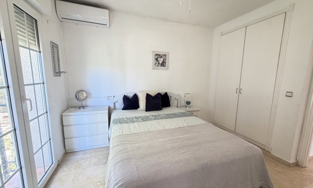 Resale - Apartment / flat -
Orihuela Costa - Las Ramblas